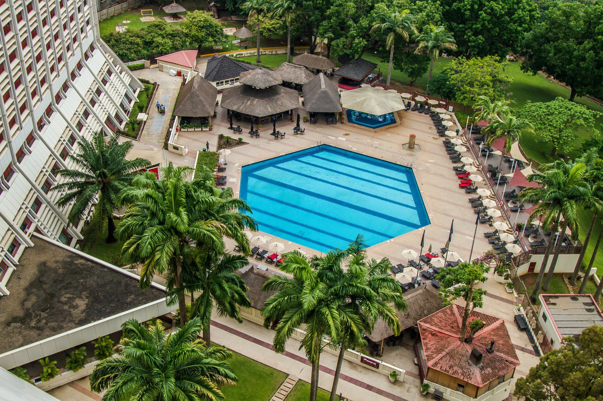 Transcorp Hilton Abuja Hotel Exterior photo